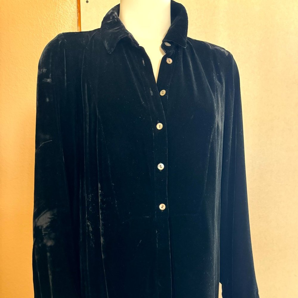 TODAY:  J. Jill Black Velvet Shirt. A winter staple.